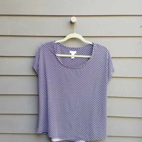 Chicos Navy White Polka Dot Top size 2 - Picture 6 of 10